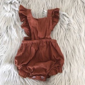 Baby Girl Sleeveless Ruffles Romper